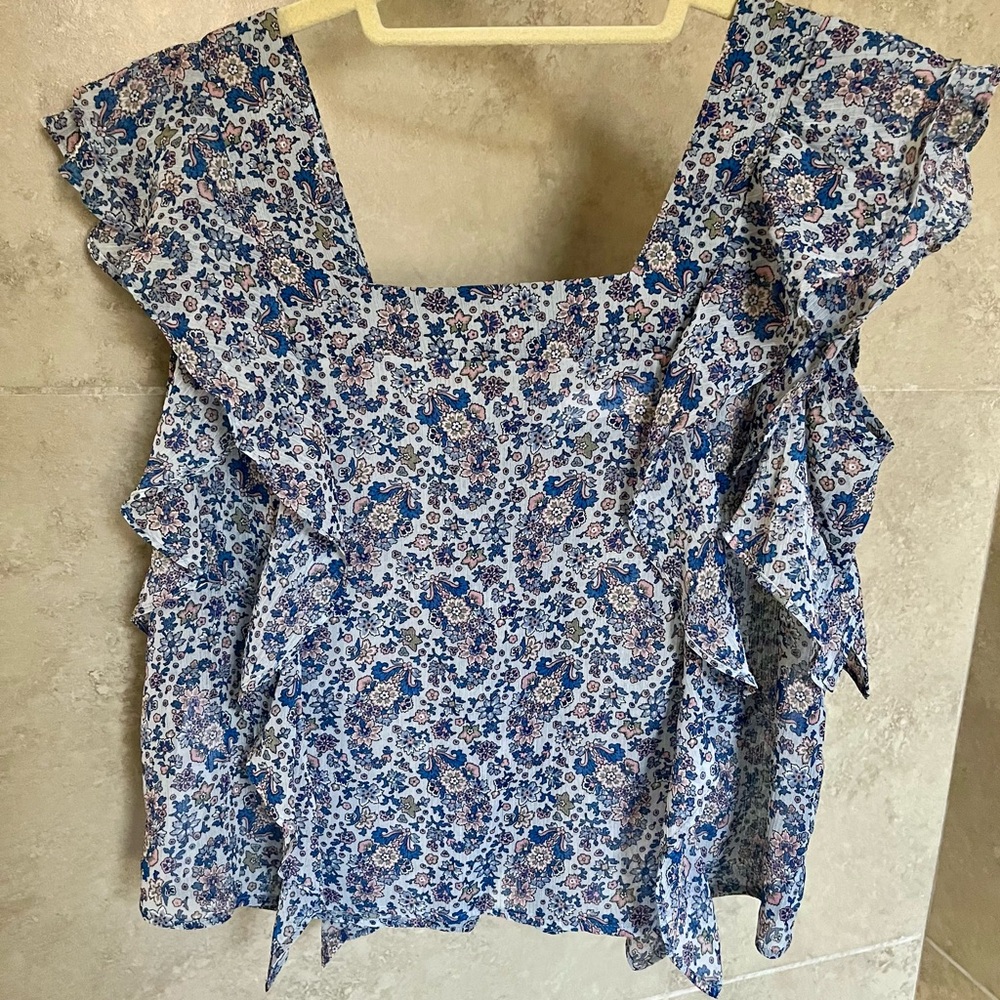 NWOT MNG Mango ruffled sleeveless top sz2